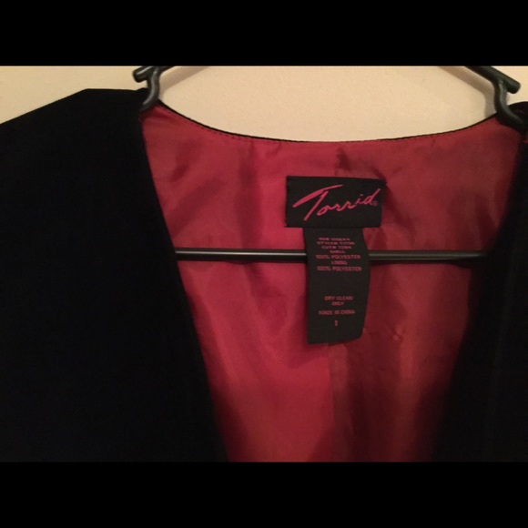 BOLERO - Picture 4 of 4