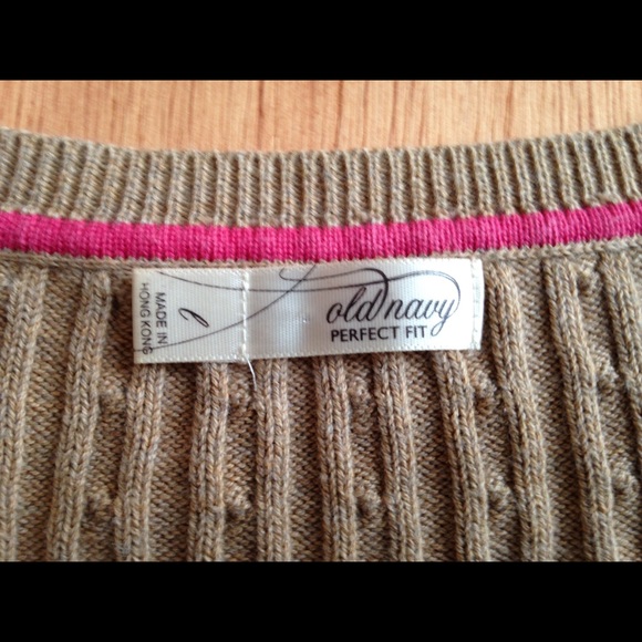 Old Navy "Perfect Fit" Sweater- Large - Picture 4 of 4