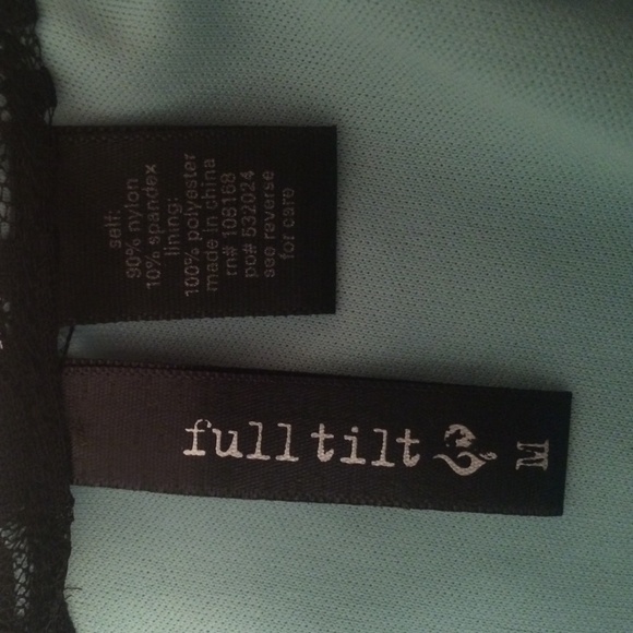 Mint and black lace dress - Picture 2 of 3