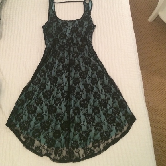 Mint and black lace dress - Picture 3 of 3