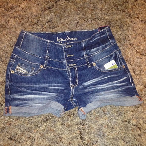 High waisted shorts!