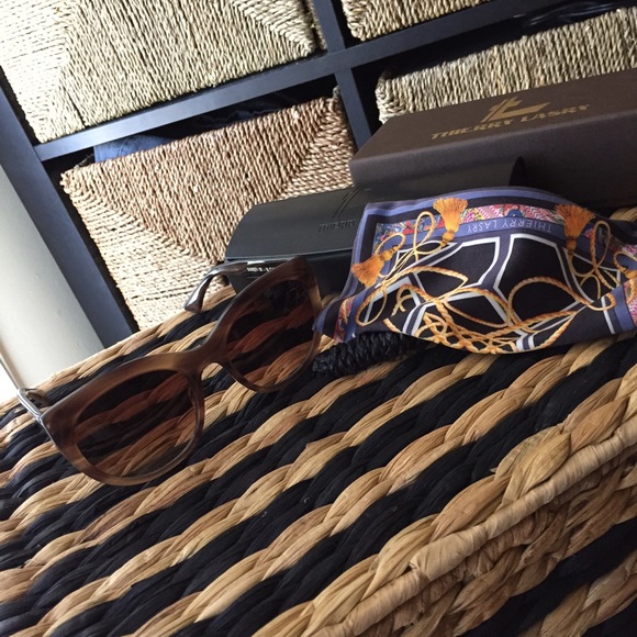 Thierry lasry suggesty - Picture 2 of 2