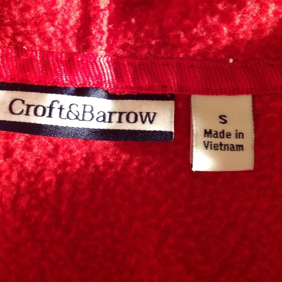 Red Hoodie - Picture 4 of 4