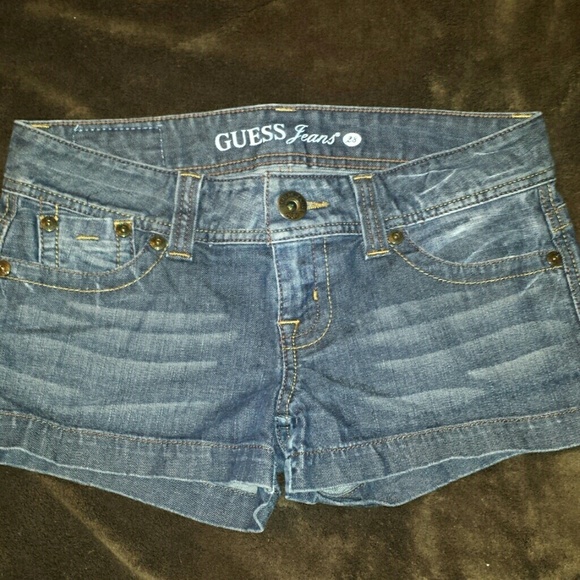 Guess shorts
