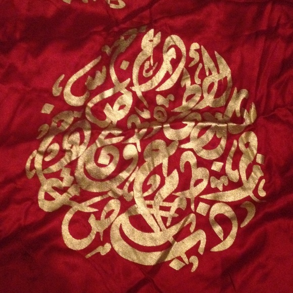 Red scarf/shawl with arabic calligraphy