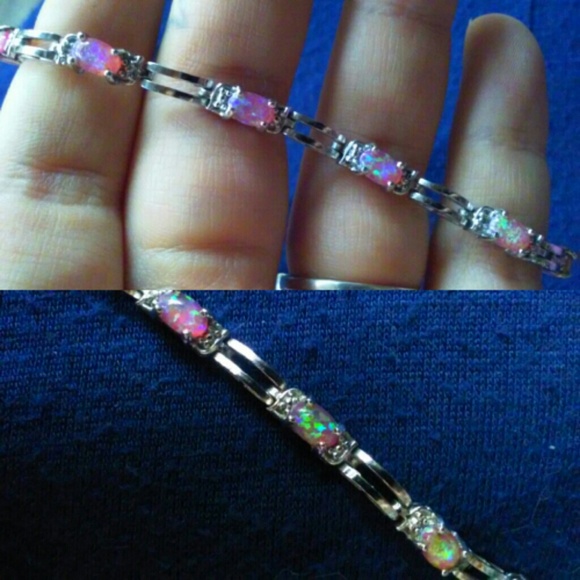 STERLING SILVER FIRE OPAL BRACELET