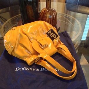 💛REDUCED💛 Limited Edition Dooney & Bourke Bag