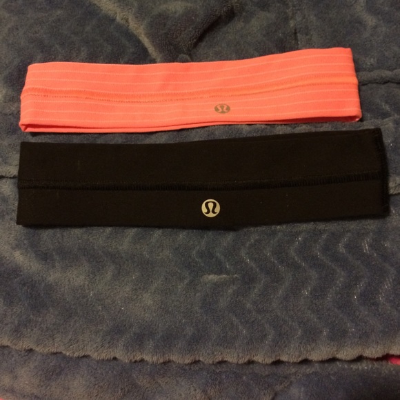 Lululemon head band (black)