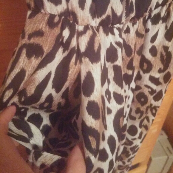 Leopard romper - Picture 2 of 3