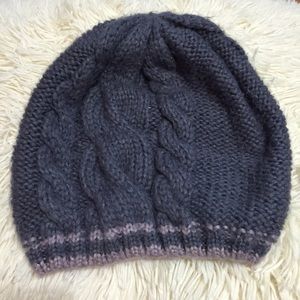 Over-sized Aerie knit beanie