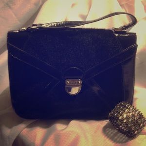 Relic black faux fur patent leather handbag S/M