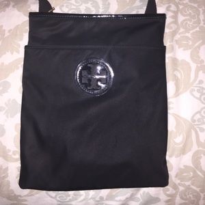 🌟Tory Burch black nylon cross body bag🌟