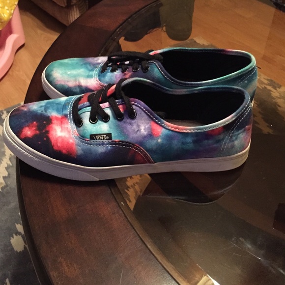 Vans will make her Dance