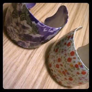 Flowers bangles