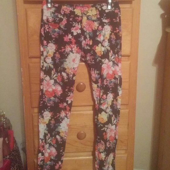 Flower jeans