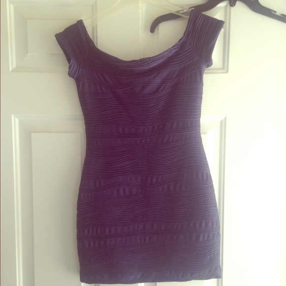 Stunning navy dress