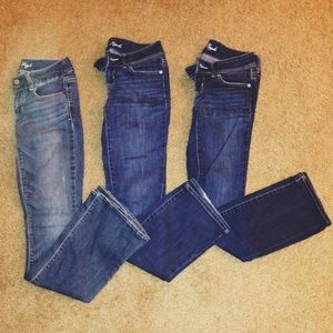 American eagle Jeans size 0 FIRST 2 PAIRS ONLY