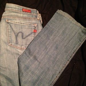 Citizens for humanity size 8.