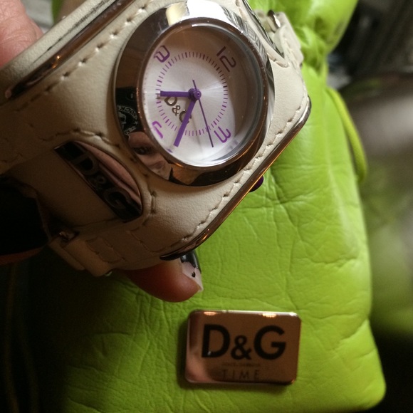 Hot modern leather Dolce & Gabbana leather watch main image 4