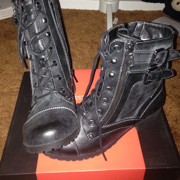 Guess combat boots