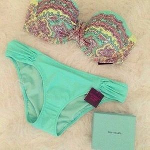 ❌ SOLD ❌ Bikini BOTTOMS