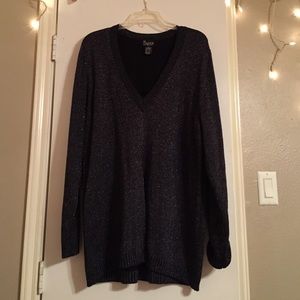 Low-Cut, oversized Sweater