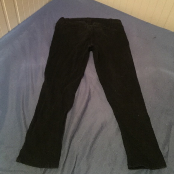 Black capri's - Picture 3 of 3