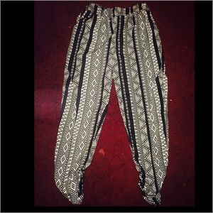 Black and white tribal print pants...