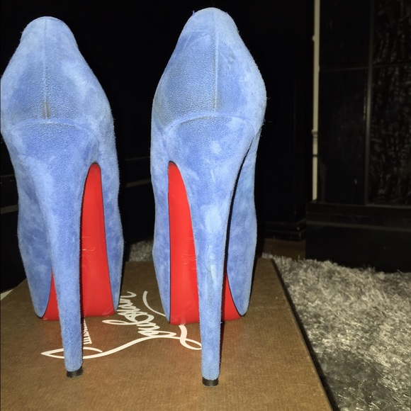 Authentic Christian Louboutin Blue Daffodile Suede - Picture 2 of 4