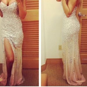 JOVANI 4247 size 8 dress perfect condition