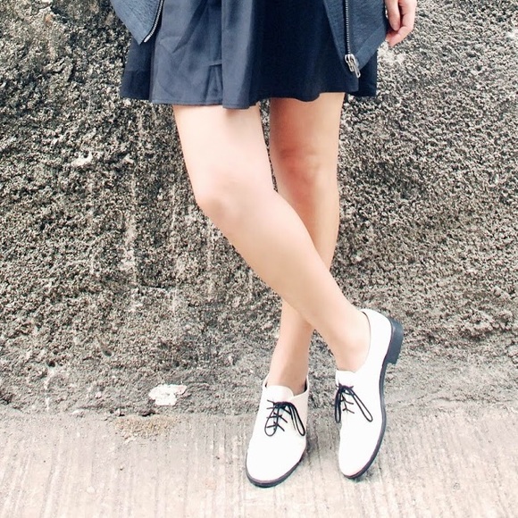 American Apparel Dancing Shoes - Picture 2 of 2