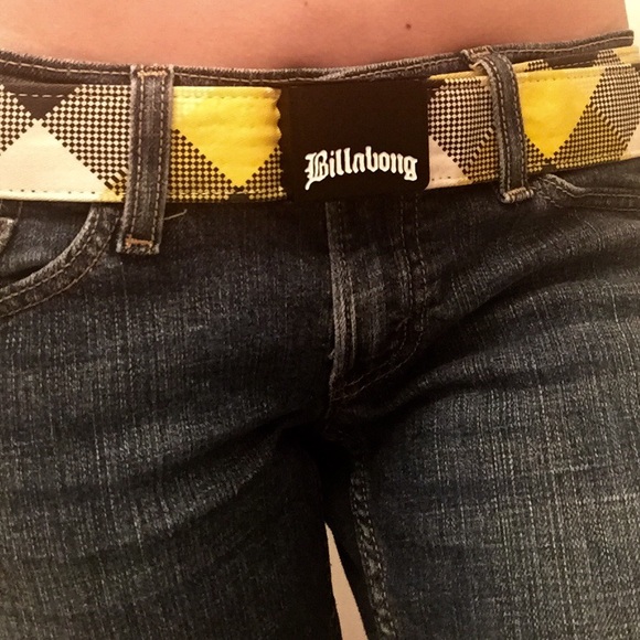 Billabong, Black, White & Yellow Belt.