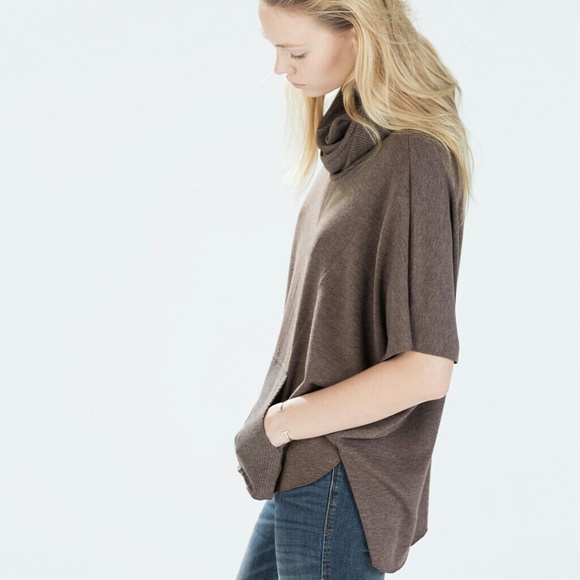 💥FLASH SALE💥ZARA Poncho Sleeve Sweater
