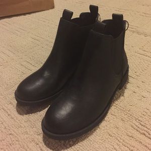 Black Chelsea ankle boots