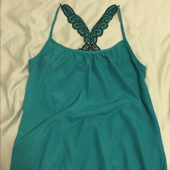 Super cute top!😍