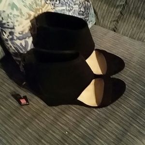 Torrid shoes