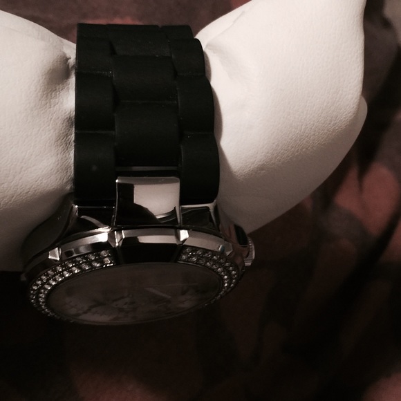 Guess Watch - Picture 3 of 3