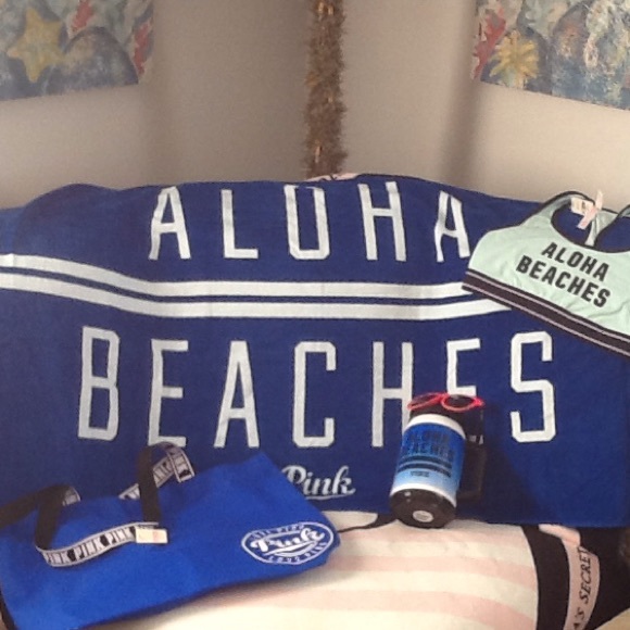 PINK Victoria's Secret Other - BNWOT VS/PINK ALOHA BEACHES BRA TOP AND TOWEL ONLY