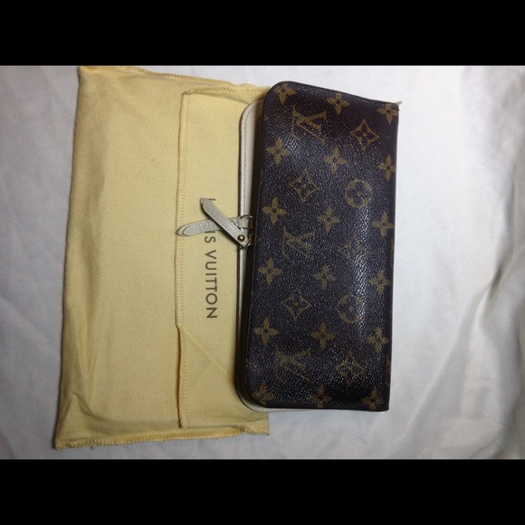 Louis Vuitton Insolite  wallet (preowned)