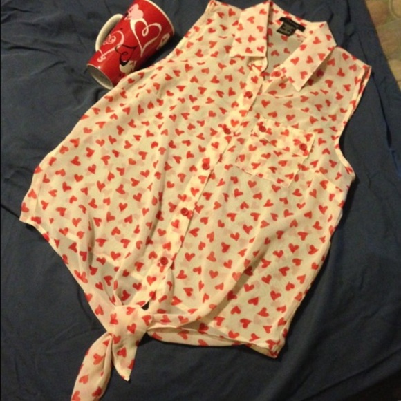 Cream with red hearts blouse! 💕