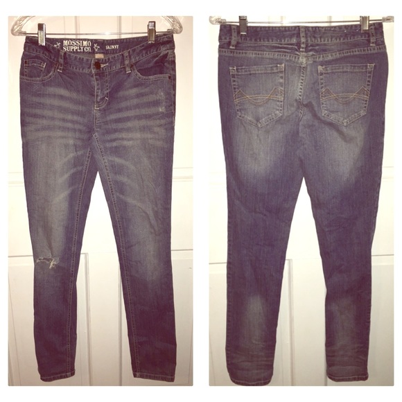 Ripped Skinny Jeans