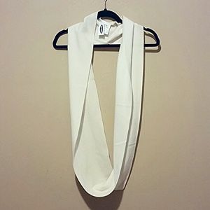 Old Navy Accessories - SOLD - NWT Off-White Infinity Scarf Old Navy Accessories - SOLD - NWT Off-White Infinity Scarf