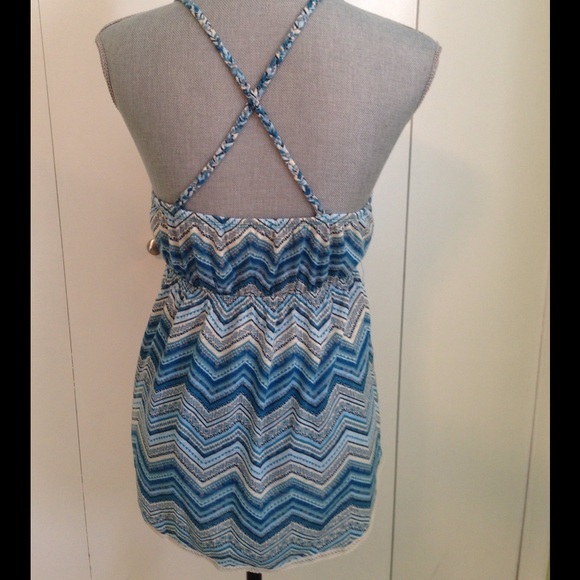 NWT Self Esteem beautiful tank top! ☀️ - Picture 3 of 4