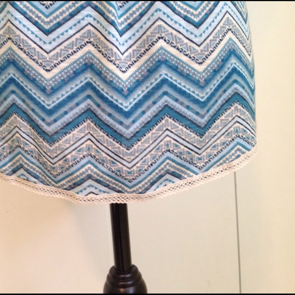 NWT Self Esteem beautiful tank top! ☀️ - Picture 4 of 4