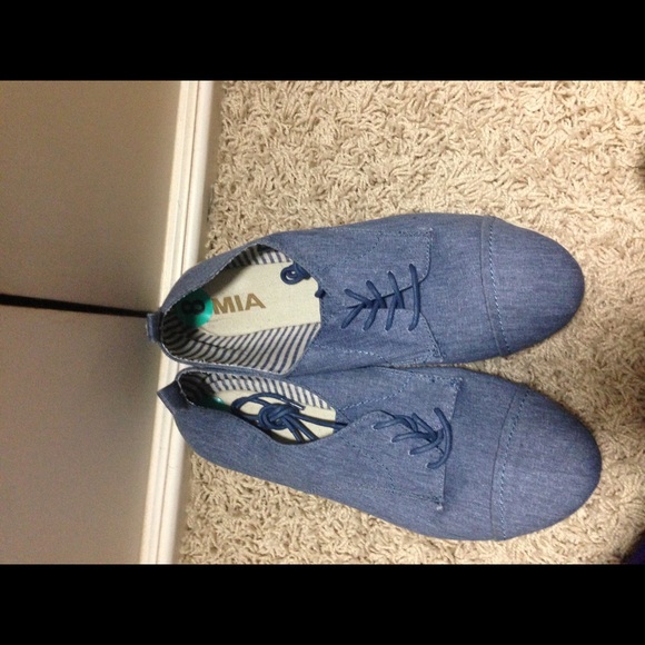 MIA Shoes - 1-hr. Sale chambray shoes! Final. No offers