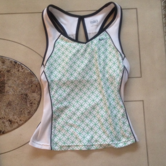 Nike dri fit top