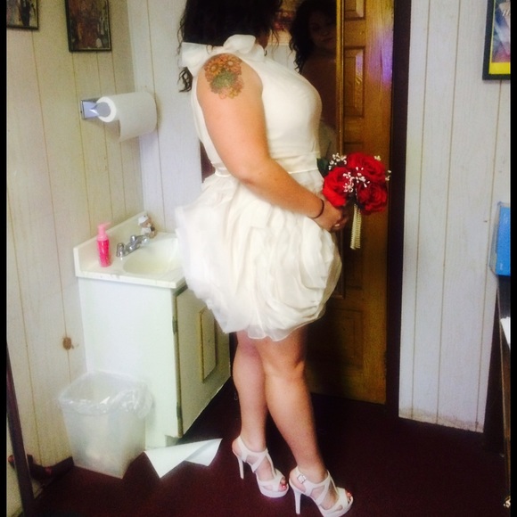Vera Wang dress