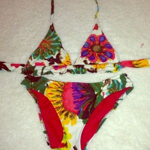 Swimsuit Top & Bottom