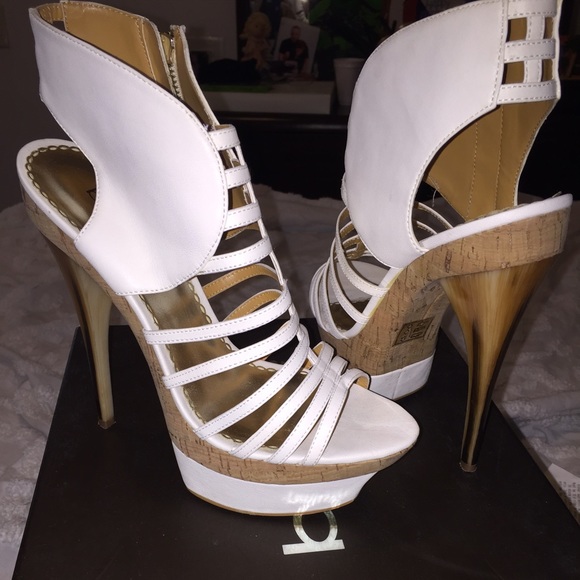 Bebe heels