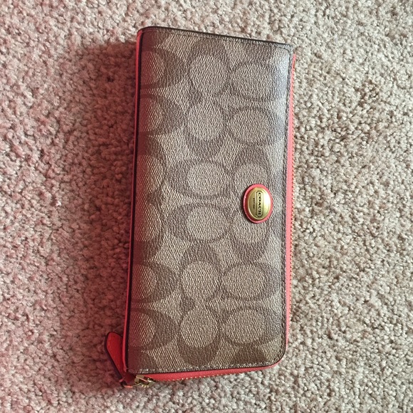 Coach wallet